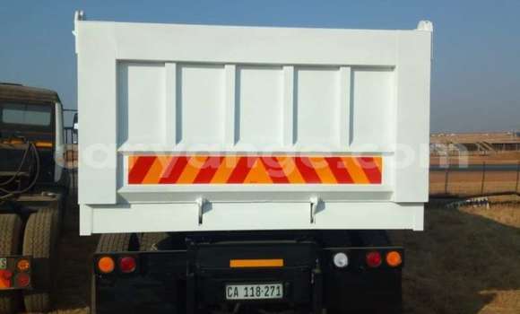 Buy Used Hino 300 Series Other Truck in Windhoek in Namibia Buy Used Hino 300 Series Other Truck in Windhoek in Namibia