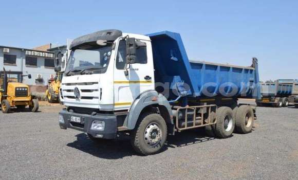 Buy Used Nissan UD White Truck in Windhoek in Namibia Buy Used Nissan UD White Truck in Windhoek in Namibia