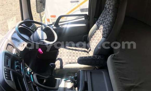 Buy Used Nissan UD White Truck in Windhoek in Namibia Buy Used Nissan UD White Truck in Windhoek in Namibia