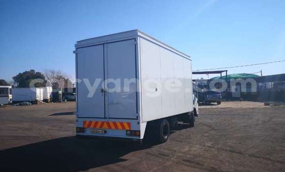 Buy Used Isuzu FTR 850 White Truck in Windhoek in Namibia Buy Used Isuzu FTR 850 White Truck in Windhoek in Namibia