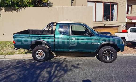 Acheter Occasion Voiture Mitsubishi Colt Vert à Windhoek, Namibie Acheter Occasion Voiture Mitsubishi Colt Vert à Windhoek, Namibie