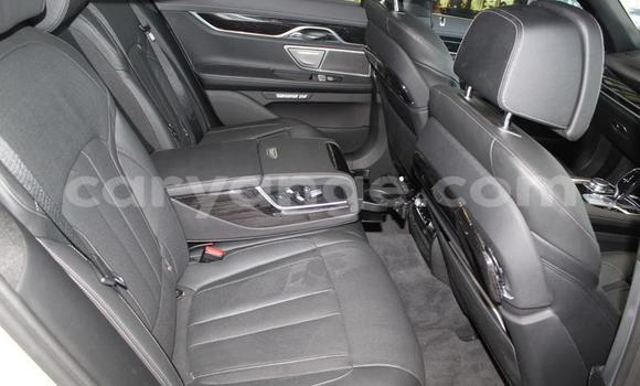 Acheter Occasion Voiture BMW 7er Blanc à Windhoek, Namibie Acheter Occasion Voiture BMW 7er Blanc à Windhoek, Namibie