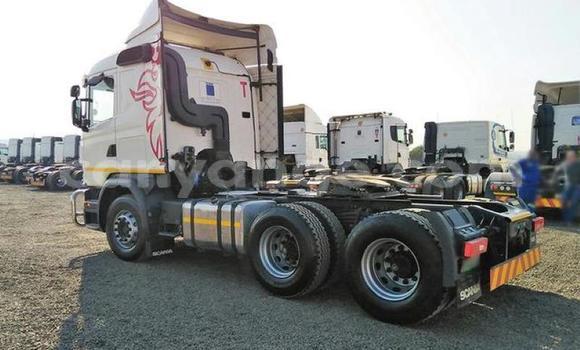 Buy Used Scania R420 White Truck in Windhoek in Namibia Buy Used Scania R420 White Truck in Windhoek in Namibia