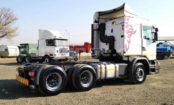 Buy Used Scania R420 White Truck in Windhoek in Namibia Buy Used Scania R420 White Truck in Windhoek in Namibia