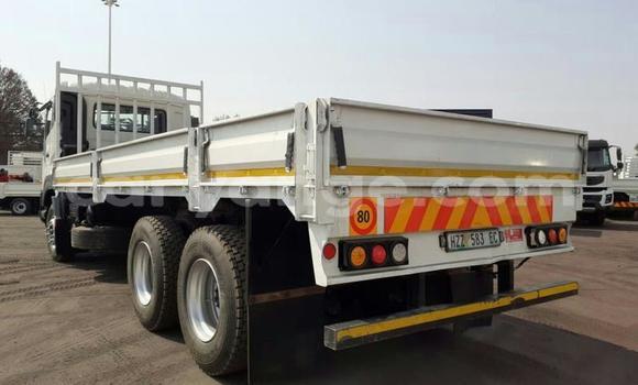 Buy Used Nissan UD White Truck in Windhoek in Namibia Buy Used Nissan UD White Truck in Windhoek in Namibia