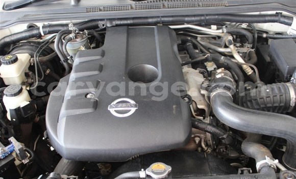 Buy Used Nissan Pathfinder White Car in Karasburg in Karas Buy Used Nissan Pathfinder White Car in Karasburg in Karas