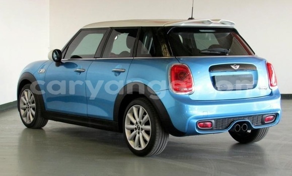 Buy Used Mini Cooper Blue Car in Grootfontein in Namibia Buy Used Mini Cooper Blue Car in Grootfontein in Namibia