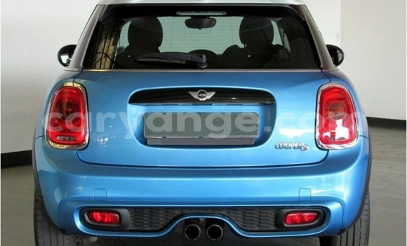 Buy Used Mini Cooper Blue Car in Grootfontein in Namibia Buy Used Mini Cooper Blue Car in Grootfontein in Namibia
