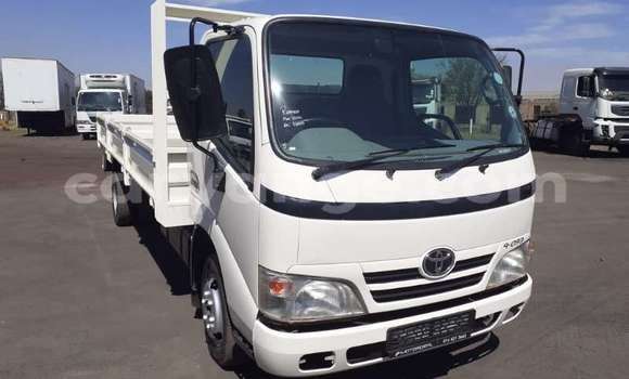Buy Used Toyota Dyna White Truck in Windhoek in Namibia Buy Used Toyota Dyna White Truck in Windhoek in Namibia