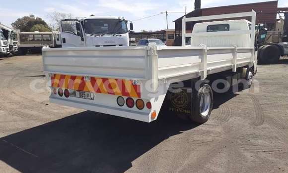 Buy Used Toyota Dyna White Truck in Windhoek in Namibia Buy Used Toyota Dyna White Truck in Windhoek in Namibia