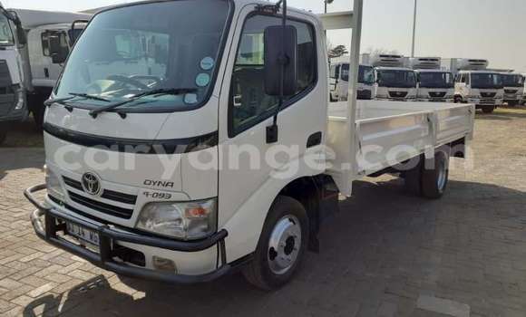 Buy Used Toyota Dyna White Truck in Windhoek in Namibia Buy Used Toyota Dyna White Truck in Windhoek in Namibia