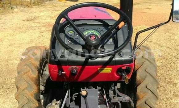 Buy Used Caterpillar 120 Red Truck in Windhoek in Namibia Buy Used Caterpillar 120 Red Truck in Windhoek in Namibia