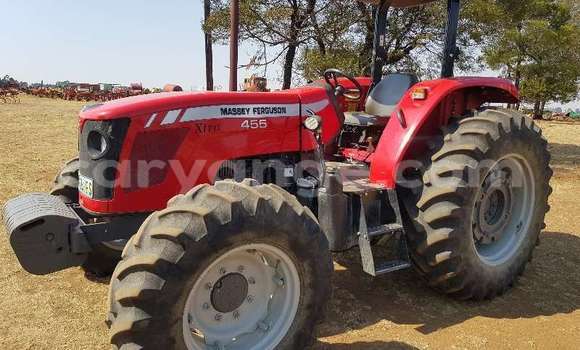 Buy Used Caterpillar 120 Red Truck in Windhoek in Namibia Buy Used Caterpillar 120 Red Truck in Windhoek in Namibia