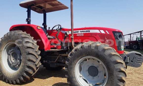 Buy Used Caterpillar 120 Red Truck in Windhoek in Namibia Buy Used Caterpillar 120 Red Truck in Windhoek in Namibia