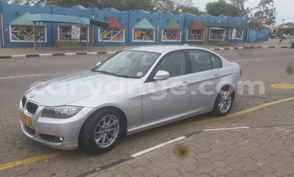 Acheter Occasion Voiture BMW 3–Series Gris à Windhoek, Namibie Acheter Occasion Voiture BMW 3–Series Gris à Windhoek, Namibie