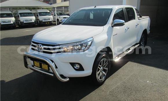 Buy Used Toyota Hilux White Car in Windhoek in Namibia Buy Used Toyota Hilux White Car in Windhoek in Namibia