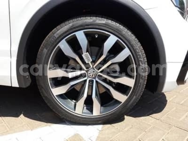 Big with watermark volkswagen tiguan namibia walvis bay 9922