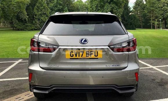 Acheter Occasion Voiture Lexus LX 570 Beige à Windhoek, Namibie Acheter Occasion Voiture Lexus LX 570 Beige à Windhoek, Namibie