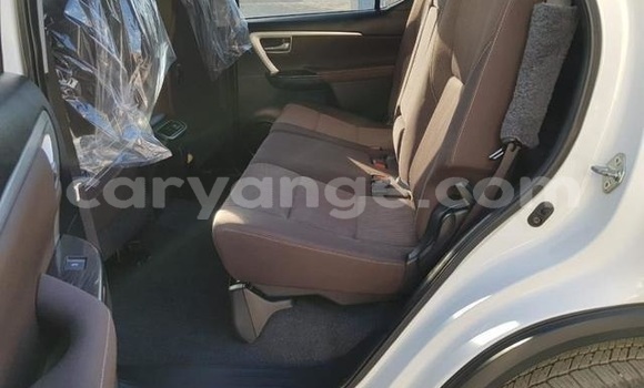 Buy Used Toyota Fortuner White Car in Windhoek in Namibia Buy Used Toyota Fortuner White Car in Windhoek in Namibia