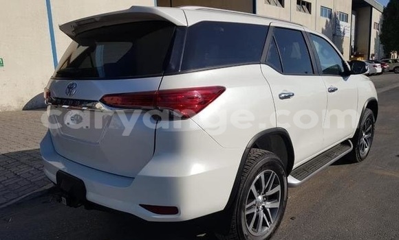 Buy Used Toyota Fortuner White Car in Windhoek in Namibia Buy Used Toyota Fortuner White Car in Windhoek in Namibia