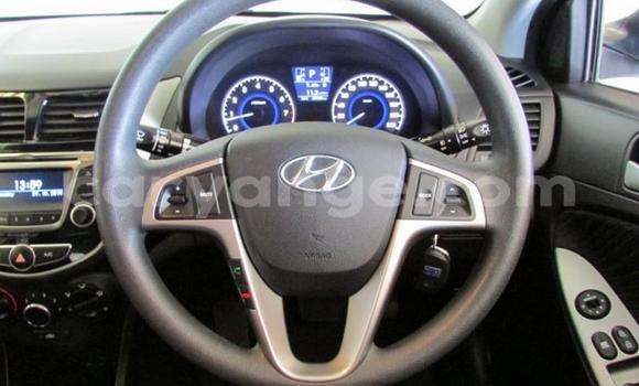 Acheter Occasion Voiture Hyundai Accent Blanc à Rundu, Namibie Acheter Occasion Voiture Hyundai Accent Blanc à Rundu, Namibie