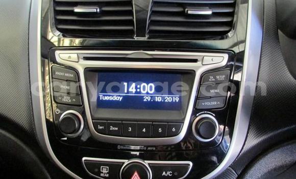 Acheter Occasion Voiture Hyundai Accent Blanc à Rundu, Namibie Acheter Occasion Voiture Hyundai Accent Blanc à Rundu, Namibie