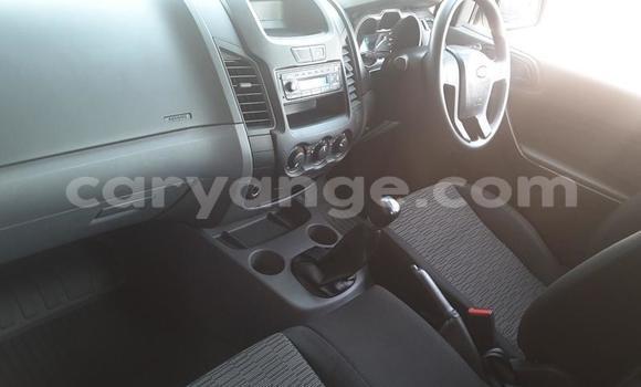 Acheter Occasion Voiture Ford Ranger Blanc à Windhoek, Namibie Acheter Occasion Voiture Ford Ranger Blanc à Windhoek, Namibie