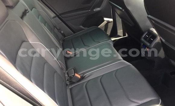 Buy Used Volkswagen Tiguan Blue Car in Karasburg in Karas Buy Used Volkswagen Tiguan Blue Car in Karasburg in Karas