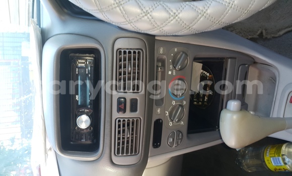 Acheter Occasion Voiture Toyota Corolla Gris à Windhoek, Namibie Acheter Occasion Voiture Toyota Corolla Gris à Windhoek, Namibie