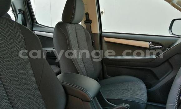 Buy Used Isuzu D–MAX White Car in Windhoek in Namibia Buy Used Isuzu D–MAX White Car in Windhoek in Namibia