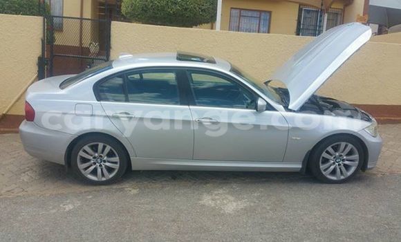 Acheter Occasion Voiture BMW 3–Series Gris à Windhoek, Namibie Acheter Occasion Voiture BMW 3–Series Gris à Windhoek, Namibie