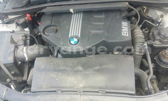 Acheter Occasion Voiture BMW 3–Series Gris à Windhoek, Namibie Acheter Occasion Voiture BMW 3–Series Gris à Windhoek, Namibie