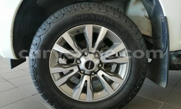 Buy Used Isuzu KB White Car in Windhoek in Namibia Buy Used Isuzu KB White Car in Windhoek in Namibia