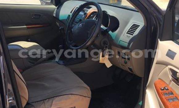 Acheter Occasion Voiture Toyota Fortuner Noir à Windhoek, Namibie Acheter Occasion Voiture Toyota Fortuner Noir à Windhoek, Namibie