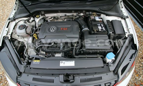 Buy Used Volkswagen Golf GTI White Car in Windhoek in Namibia Buy Used Volkswagen Golf GTI White Car in Windhoek in Namibia