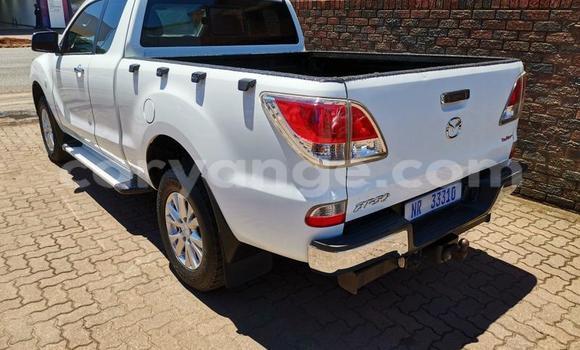 Acheter Occasion Voiture Mazda BT-50 Blanc à Karasburg, Karas Acheter Occasion Voiture Mazda BT-50 Blanc à Karasburg, Karas
