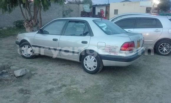 Acheter Occasion Voiture Toyota Corolla Gris à Windhoek, Namibie Acheter Occasion Voiture Toyota Corolla Gris à Windhoek, Namibie