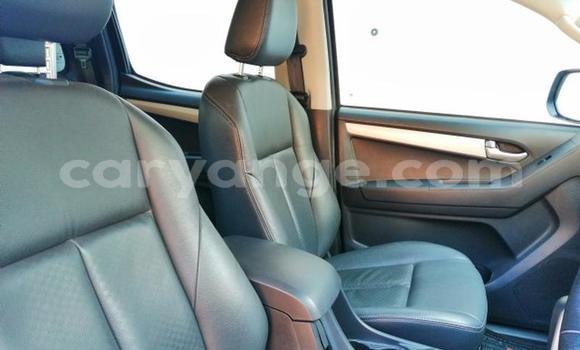 Buy Used Isuzu D–MAX White Car in Windhoek in Namibia Buy Used Isuzu D–MAX White Car in Windhoek in Namibia