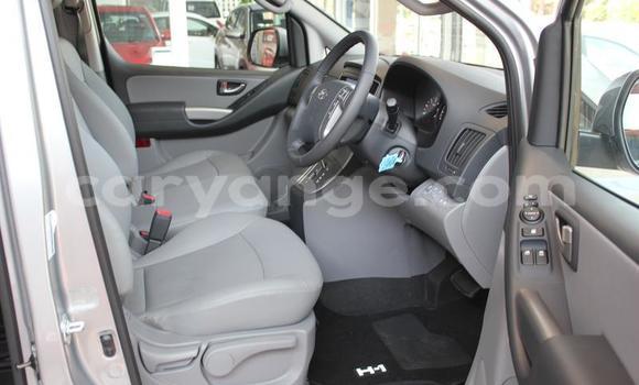 Buy Used Hyundai H1 Silver Car in Windhoek in Namibia Buy Used Hyundai H1 Silver Car in Windhoek in Namibia