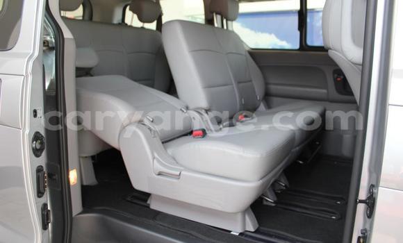 Buy Used Hyundai H1 Silver Car in Windhoek in Namibia Buy Used Hyundai H1 Silver Car in Windhoek in Namibia