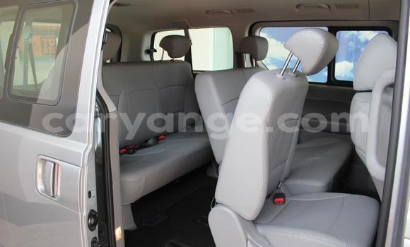 Buy Used Hyundai H1 Silver Car in Windhoek in Namibia Buy Used Hyundai H1 Silver Car in Windhoek in Namibia