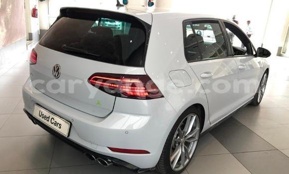 Buy Used Volkswagen Golf R White Car in Windhoek in Namibia Buy Used Volkswagen Golf R White Car in Windhoek in Namibia