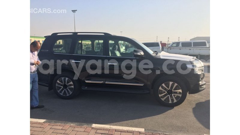 Big with watermark toyota land cruiser namibia import dubai 10030