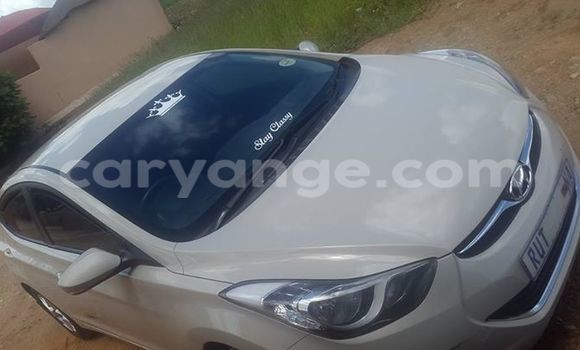 Buy Used Hyundai Elantra White Car in Windhoek in Namibia Buy Used Hyundai Elantra White Car in Windhoek in Namibia