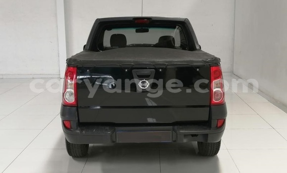 Buy Used Nissan NP 300 Beige Car in Windhoek in Namibia Buy Used Nissan NP 300 Beige Car in Windhoek in Namibia