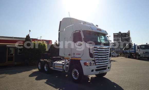 Buy Used Caterpillar 120 White Truck in Windhoek in Namibia
