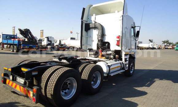 Buy Used Caterpillar 120 White Truck in Windhoek in Namibia Buy Used Caterpillar 120 White Truck in Windhoek in Namibia