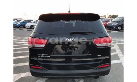 Acheter Import Voiture Kia Sorento Noir à Import - Dubai, Namibie Acheter Import Voiture Kia Sorento Noir à Import - Dubai, Namibie