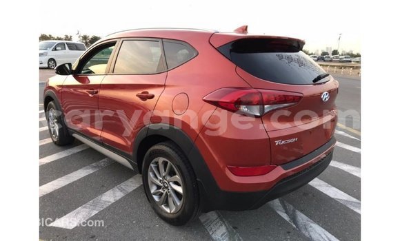 Acheter Import Voiture Hyundai Tucson Rouge à Import - Dubai, Namibie Acheter Import Voiture Hyundai Tucson Rouge à Import - Dubai, Namibie