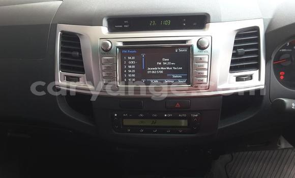 Acheter Occasion Voiture Toyota Hilux Blanc à Windhoek, Namibie Acheter Occasion Voiture Toyota Hilux Blanc à Windhoek, Namibie